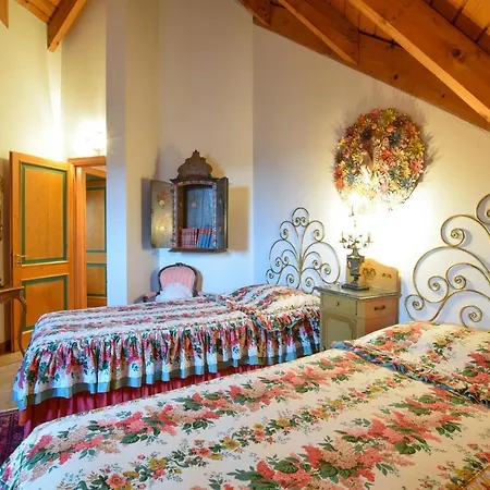 Holiday home Stunning In With 4 Bedrooms And Wifi